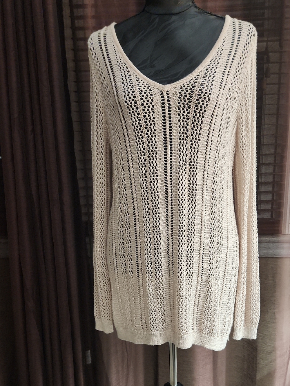 NWT GUESS Crochet Lace Up Back Sweater Size Large